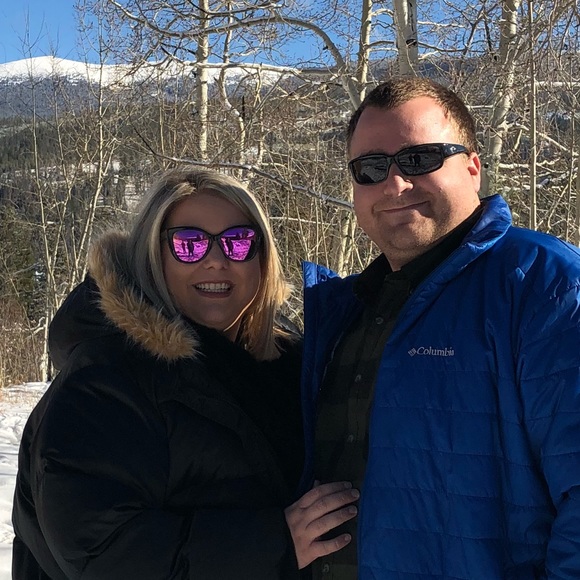 Meet your Posher, Julie - Picture 1 of 1